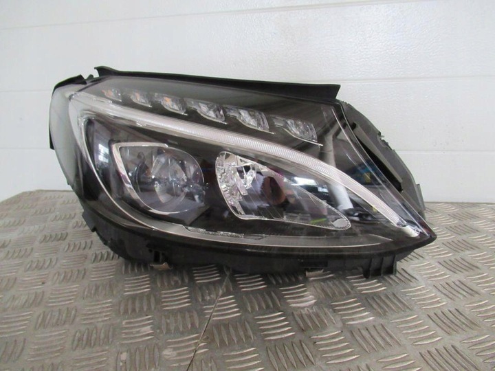 фото №1, Лампа перед ліва права mercedes c-klasa w205 повний led 2014-