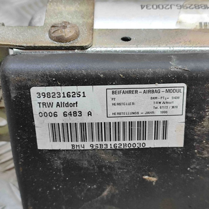 фото №7, Подушка подушка  пасажира bmw 7 e38 8231625 28954437 3.5l 173kw 1996