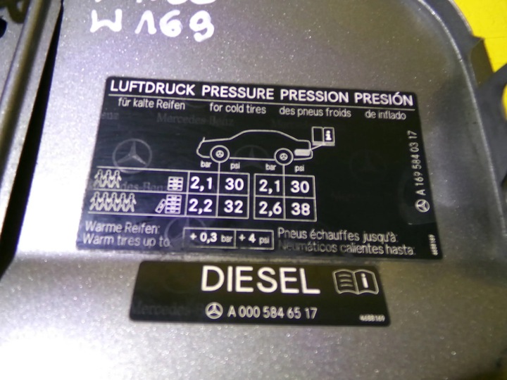 фото №8, Кришка заливання пального mercedes-benz a w169 a0005846517 код lak: 748 nr101