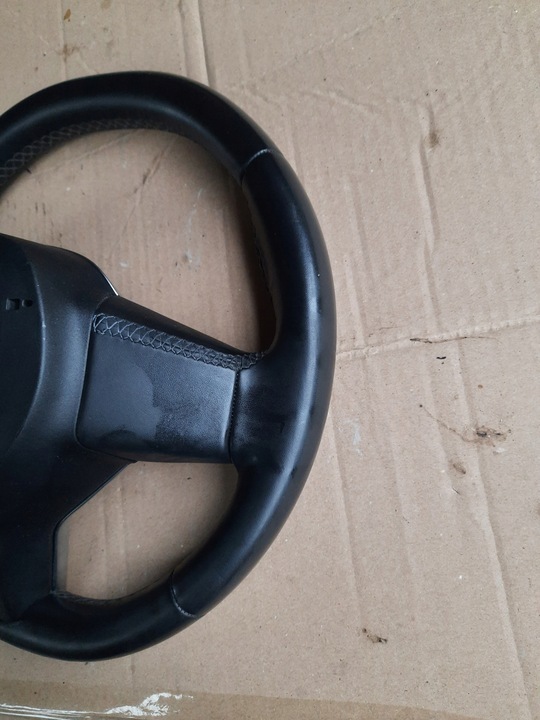 фото №7, Clio v 1.5dci руль