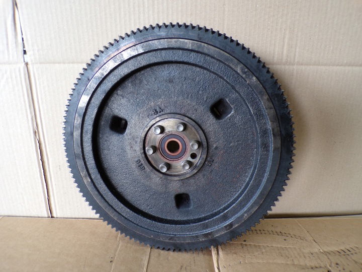фото №9, Hyundai h100 h-100 2.5d koło маховики d4bf