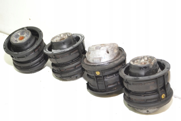 фото №6, Подушка двигателя mercedes w209 w203 clk 3.2 a2032410413