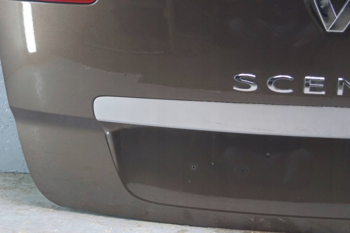 фото №8, Renault scenic iii крышка задняя багажника tecnb k723