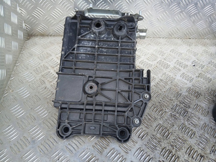 фото №9, Mazda 2 iv dj корпус основание акумулятора da6a560412014-