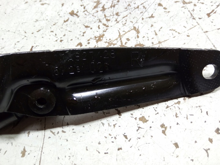 фото №3, Vw volkswagen id4 id.4 амортизатор амортизатор кришки багажника 11a827550b