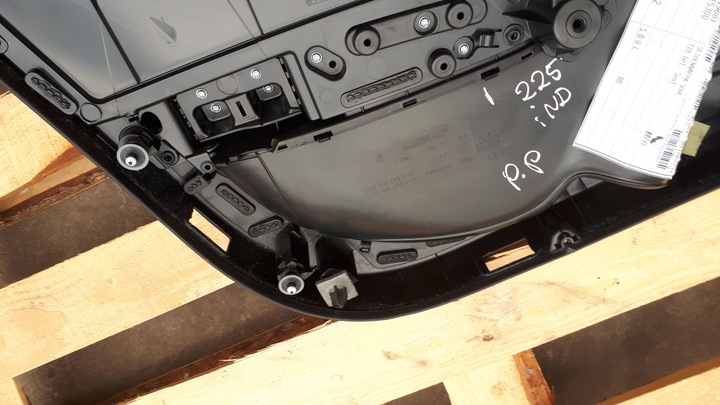 фото №16, S4 b8 a4 боковина дверь правые перед кожа европа