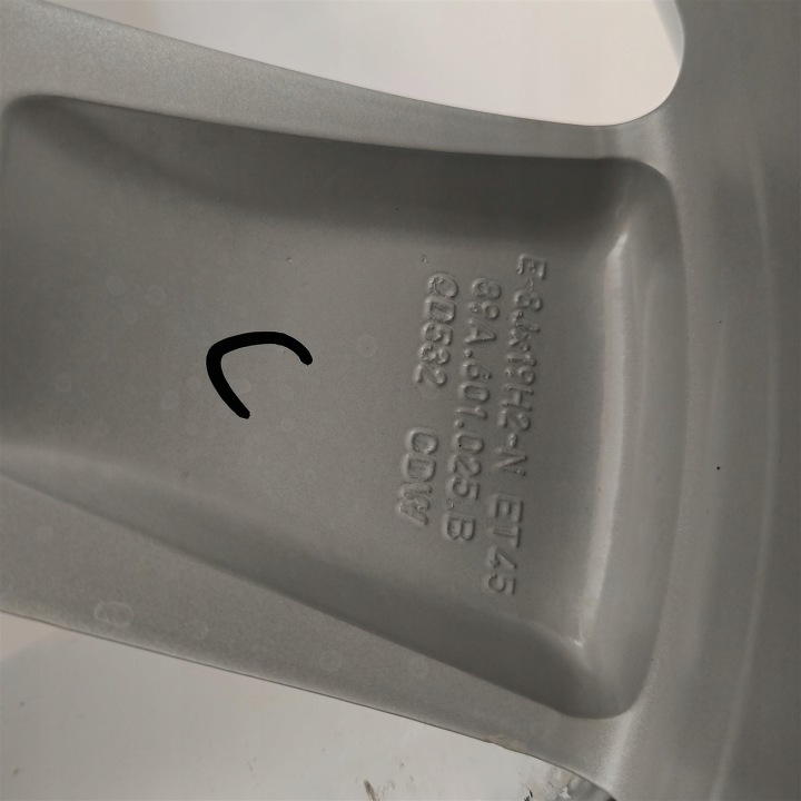 фото №12, Диск audi q4 e-tron 89a 19 дюймів 8j et45 89a601025b