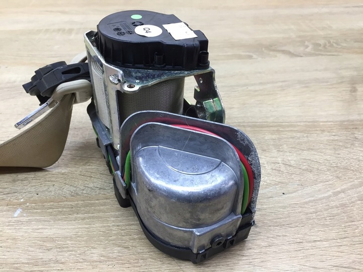 фото №15, Pas безопасности перед левый mercedes w221 07r