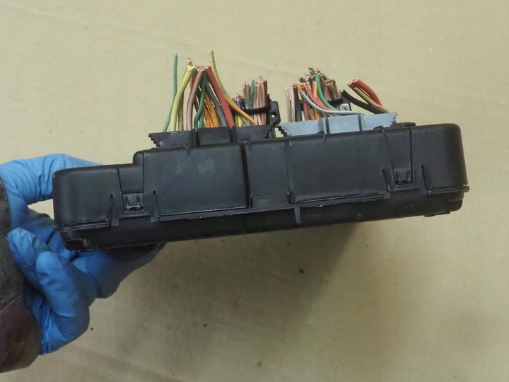 фото №11, Коробка модуль bsi renault scenic 2 8200780018