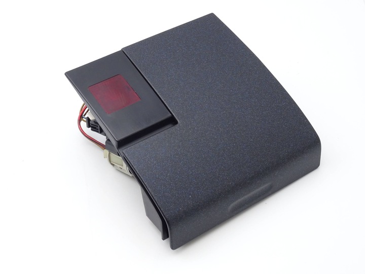 фото №1, Попільничка audi a3 8l 8l0857951 nr147