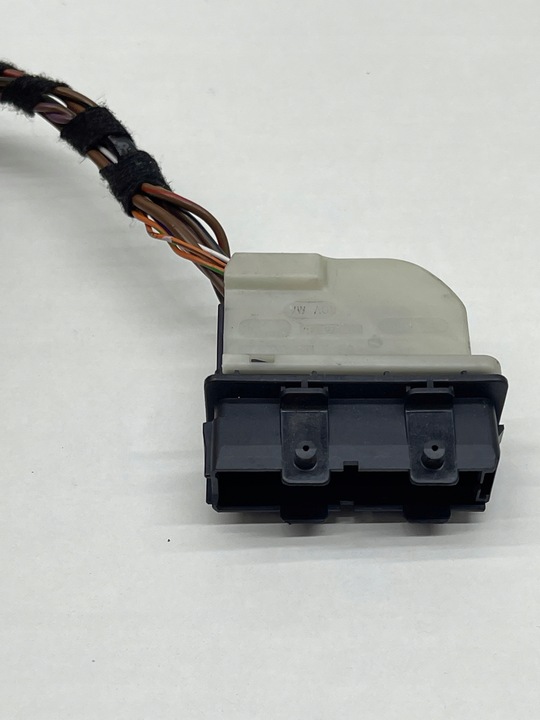 фото №14, Audi volkswagen seat skoda штекер разъём соединитель дверь + шланг 4h0972701