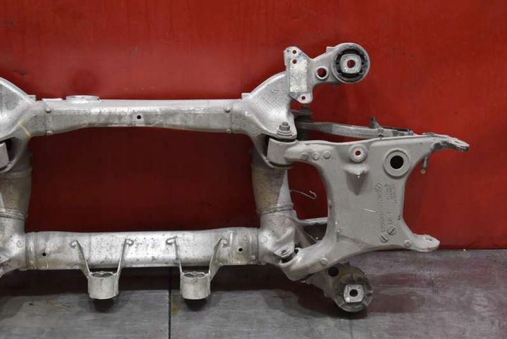 фото №8, Підрамник балка візок колиска зад 6770842 bmw e63 4.8 v8 367 km 03-07