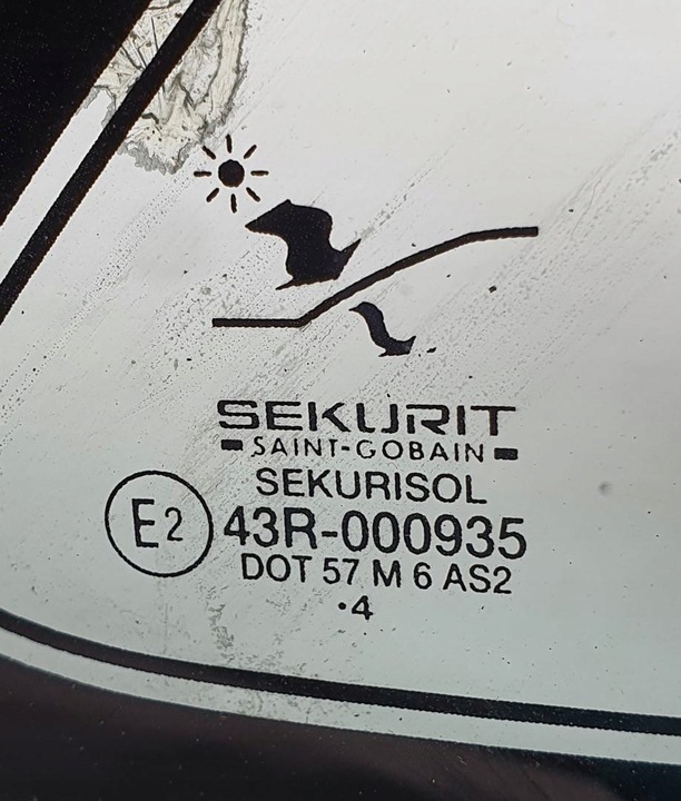 фото №6, Скло кузовна правий зад задня saab 900 ii