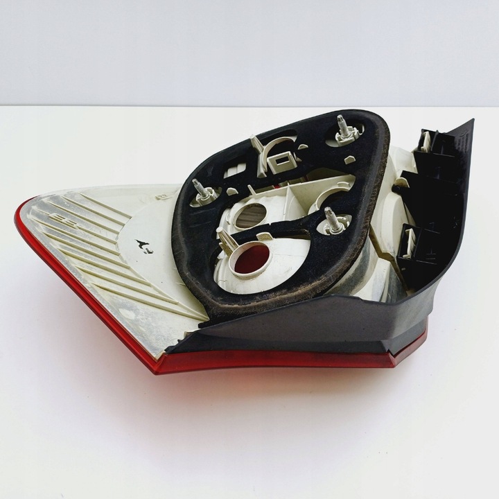 фото №8, Лампа левый зад w крыло bmw 1 e81 e87 63216924501 nr437