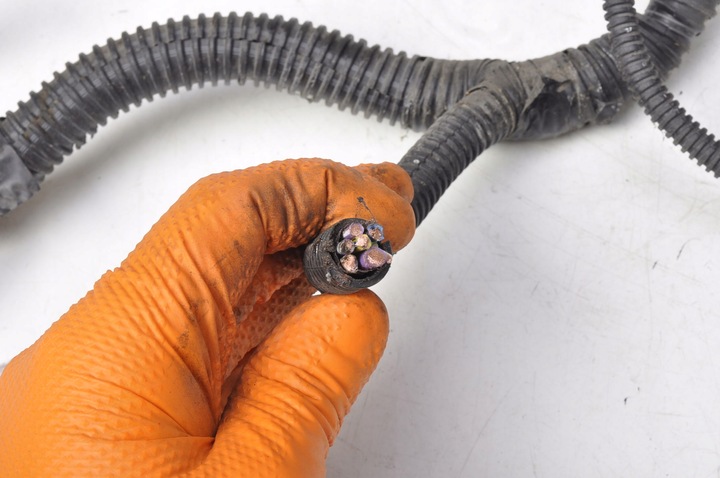 фото №7, Ford grand c-max mk2 коробка запобіжників av6t-14a142-aa