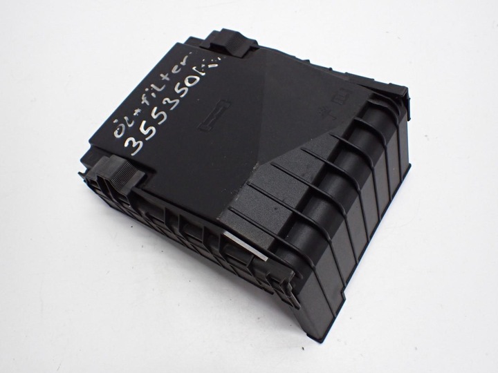 фото №1, Крышка защита предохранителей 1k0937132f skoda octavia ii 06r