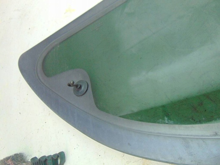 фото №5, Dodge grand caravan iii 02r скло зад праві