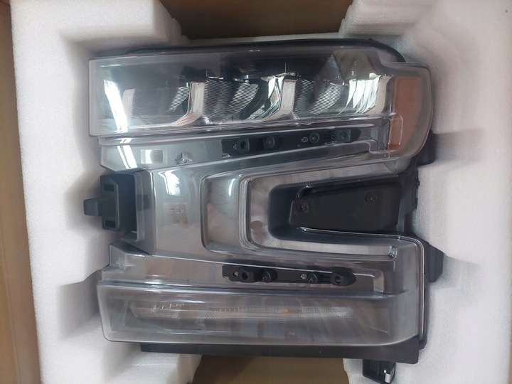 фото №10, Chevrolet silverado 1500 2019-2021 лампа передня ліва + права повний led kpl
