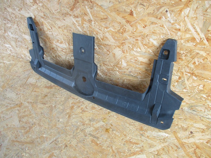 фото №3, Решётка защита накладка верхняя ремня audi q7 4m 15-19