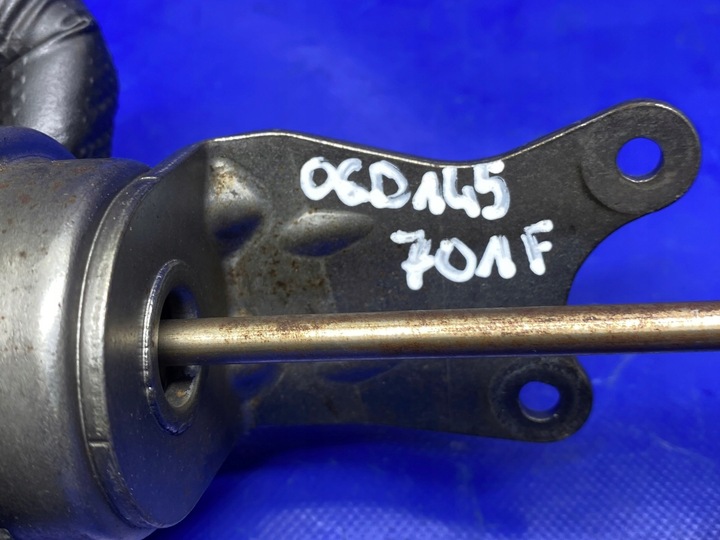 фото №8, Актуатор турбонаддува турбины a4 b7 a6 c6 vw skoda seat 2.0 tfsi bgb 06d145701f