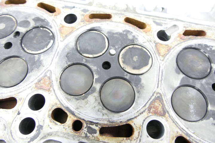 фото №9, Головка правая audi a4 b8 a5 8t 3.0 tdi 0594ae