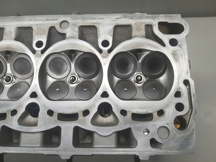 фото №11, Головка двигателя a4 b8 a5 q5 a6 c7 transporter t6 cpm 06h103373n 2.0 tfsi