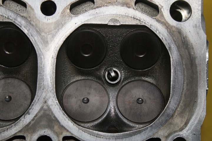 фото №11, Головка t-rock audi q2 vw 1.0 tsi 04c103404l dkr