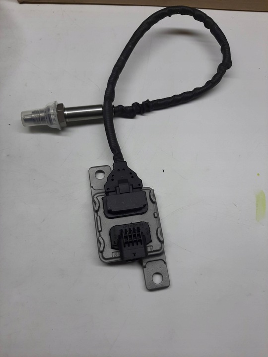 фото №7, Датчик nox volkswagen 04l907805bh 04l907807bh