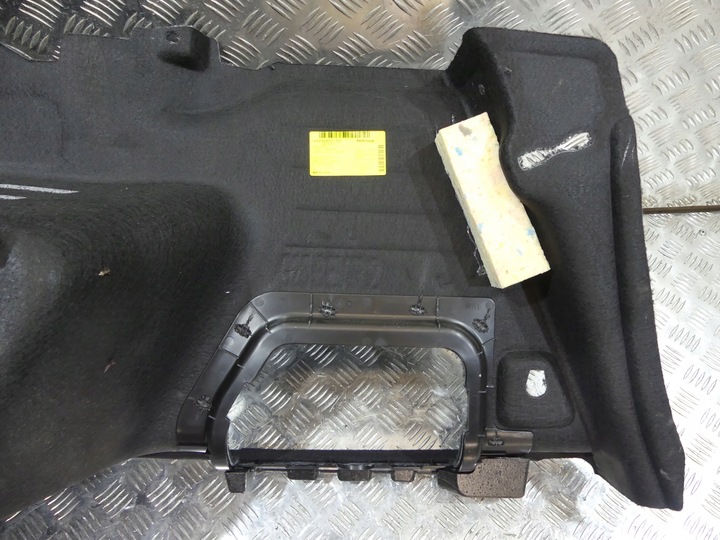 фото №7, Bmw 4 g26 обивка багажника боковина правые 9871062