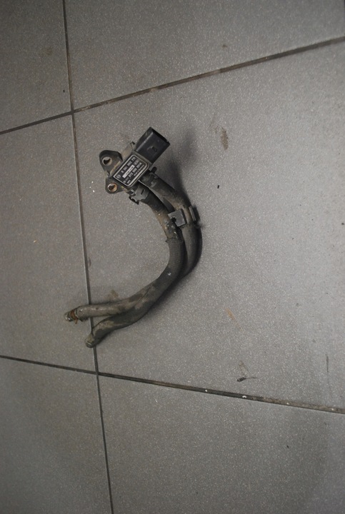 фото №1, Датчик давления выхлопных газов a8 d3 3.0 tdi 07z906051a