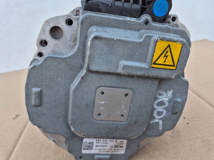 фото №10, Audi a8 s8 d5 17- генератор mhev 48v 4n0903028h