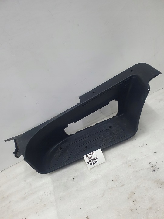 фото №1, Sprinter 907 910 порог градус дверь правый перед