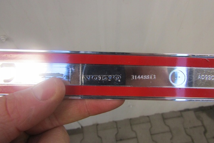 фото №7, Планка декоративна dekor хром кришки зад volvo v60 i twin двигун 13-