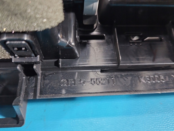 фото №9, Решітка повітропровід середня dekor mazda 6 iii gj grf5-55211 grf5-55466 європа