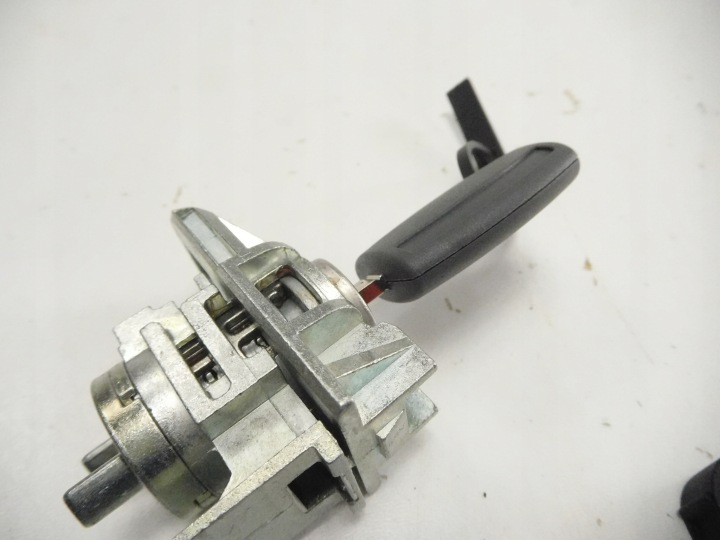фото №5, Комплект замков замок зажигания ford kuga mk1 09-11 5127032