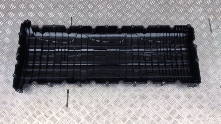 фото №3, Крышка верхняя головки клапанов daf cf 106