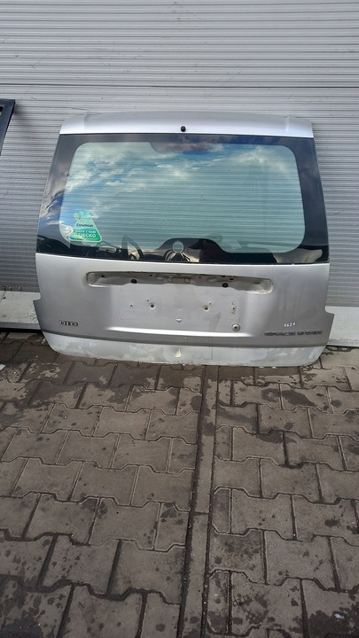 фото №1, Задня кришка mitsubishi space star 01r