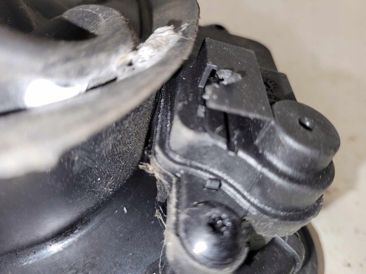 фото №7, Кришка заливання пального audi a7 4k c8 2020