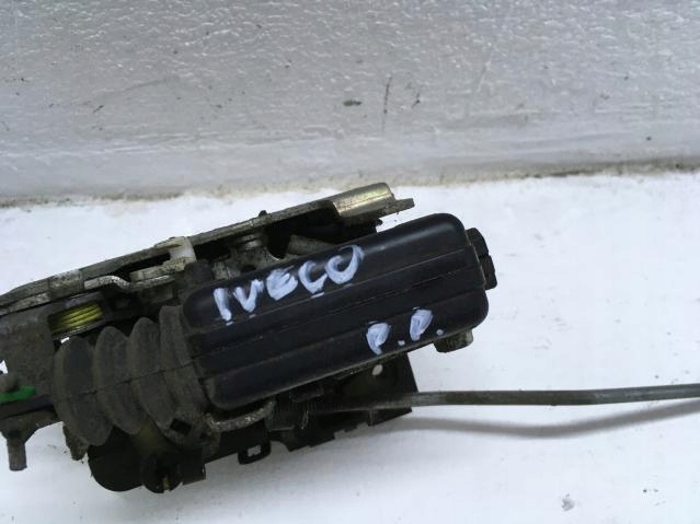 фото №4, Замок двері праві перед iveco daily 06-12