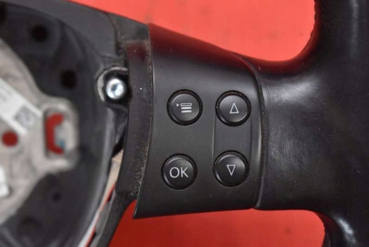 фото №8, Руль кожаный мультифункция 1q0419091ag vw tiguan 1 i 07-11