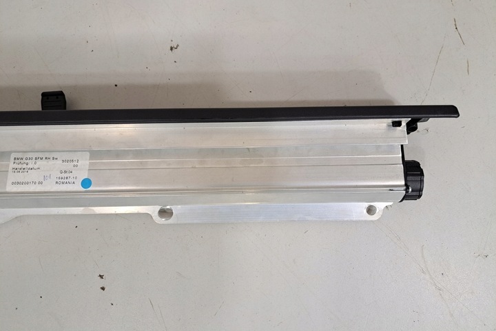 фото №9, Шторка задніх правих двері bmw 5 g30 7385056 3.0l бензин 250kw 2016