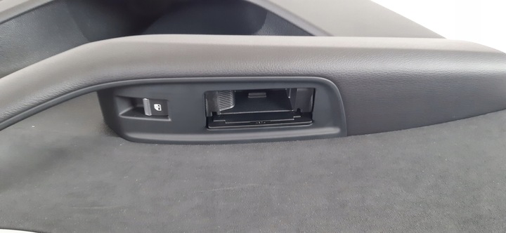 фото №8, Audi q8 боковина двері лівий зад 4m8.867.317