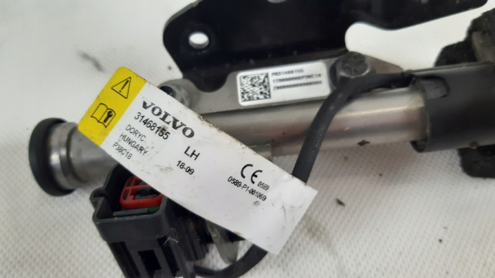 фото №8, Volvo v60 ii патрон/заряд пиротехнический капота левое 31468155