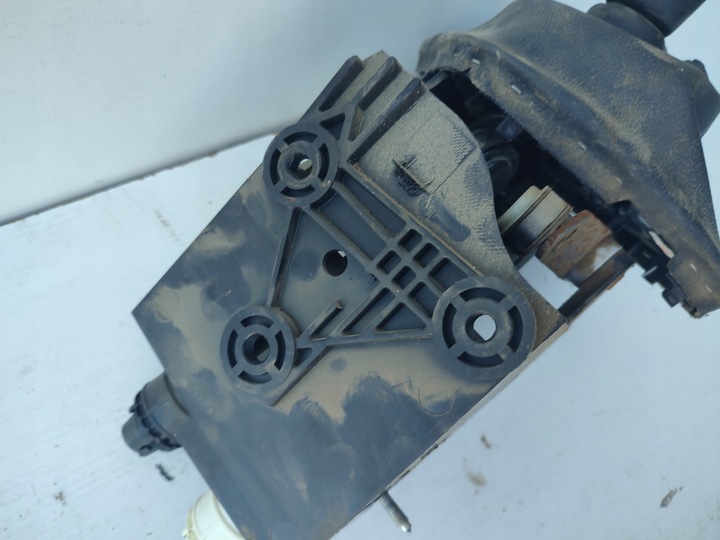 фото №2, Выборщик домкрат коробки передач renault kangoo ii 1.5dci 5biegów