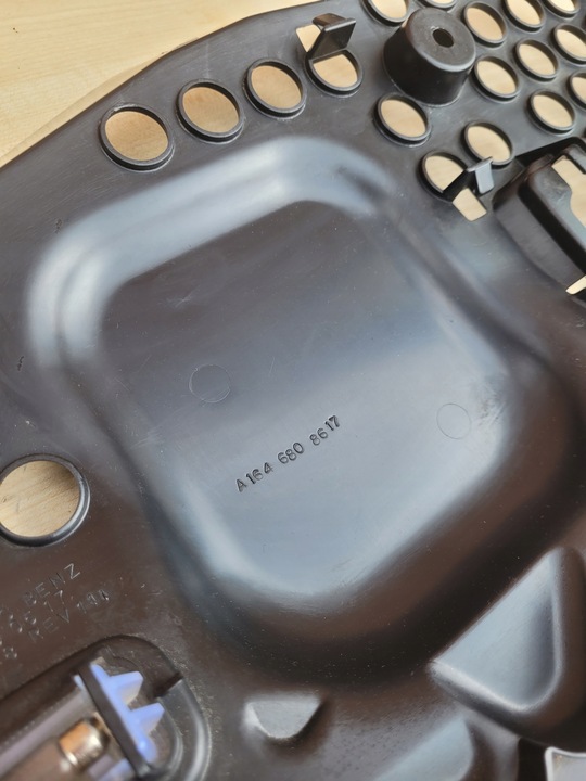 фото №7, Mercedes ml w164 05-11 захист pod панель приладів консоль