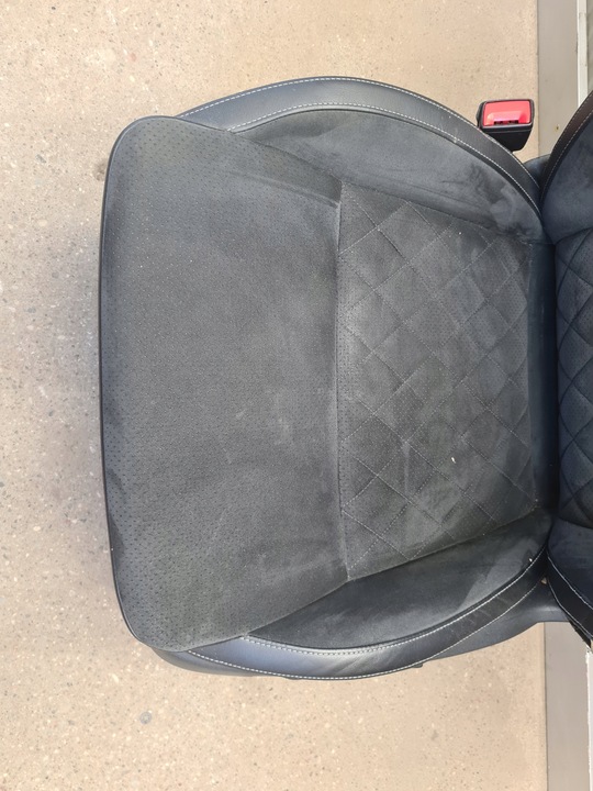 фото №7, Сиденья диван кожа кожаные подогрев superb iii универсал спортлайн алькантара