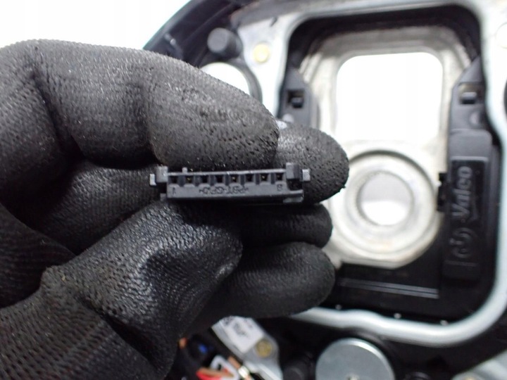 фото №10, Руль мультифункция кожа лепестки м-пакет bmw 2 u06 active tourer 22r