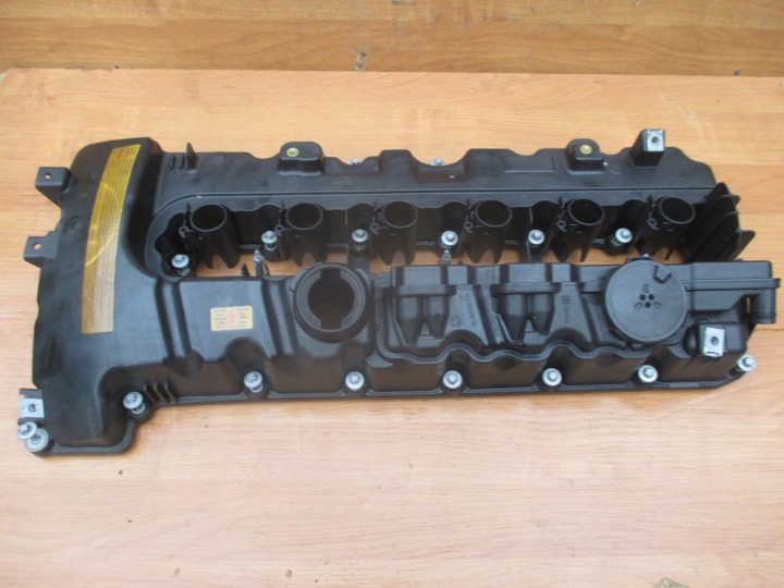 фото №12, Bmw n54 e60 e71 f01 e92 кришка клапанів головки 7548196