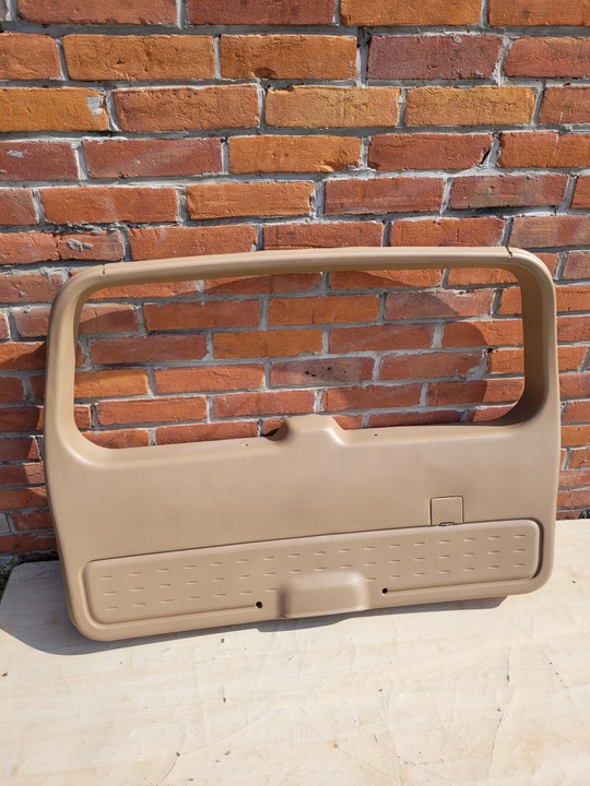 фото №1, Jeep grand cherokee wj 99-04 обивка крышки багажника бежевая