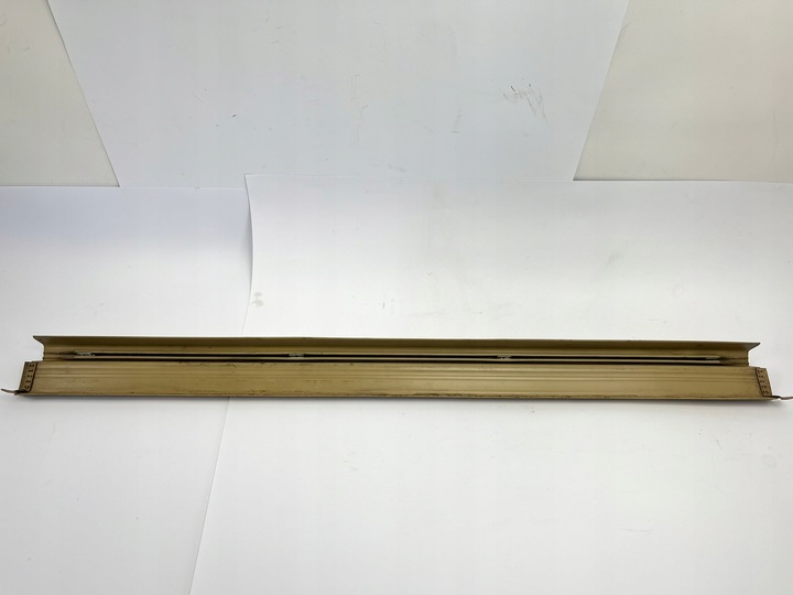 фото №14, Планка пороговая накладка порога mercedes w124 купе ce правый левый кремовый